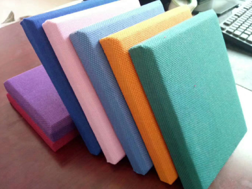 布藝軟包玻璃棉吸音板