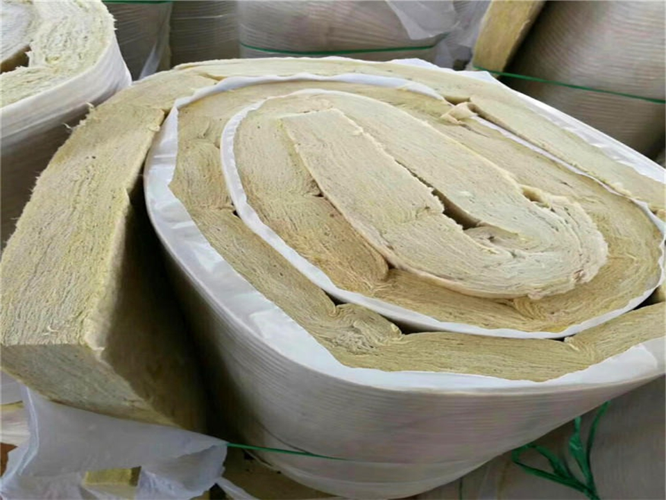 巖棉卷氈